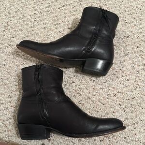 Tecovas 11B black boots.